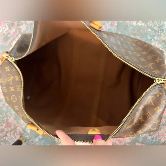 SOLD Louis Vuitton Keepall 55 Bandouliere - Picture 5 of 16